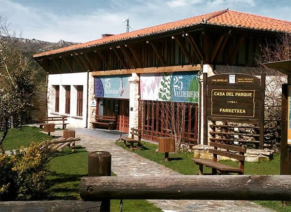 Casa del Parque Natural de Valderejo (La Lastra)