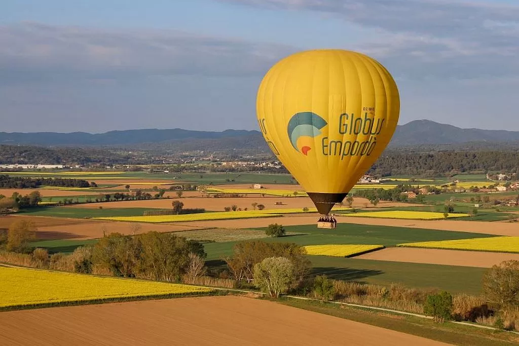 Hot air balloon flights in Spain